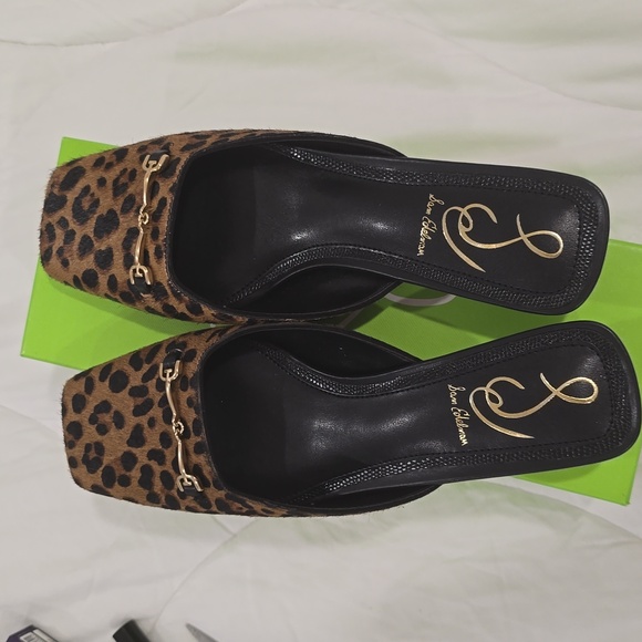 Sam Edelman. Ollie Square Toe Mule Size 6 - Picture 6 of 7